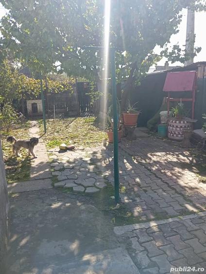 Casă cu 2 camere cu Teren 266 Mp în Cărămidari