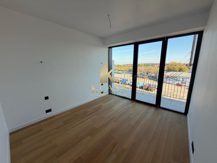Apartament cu 2 camere semidecomandat în Colentina