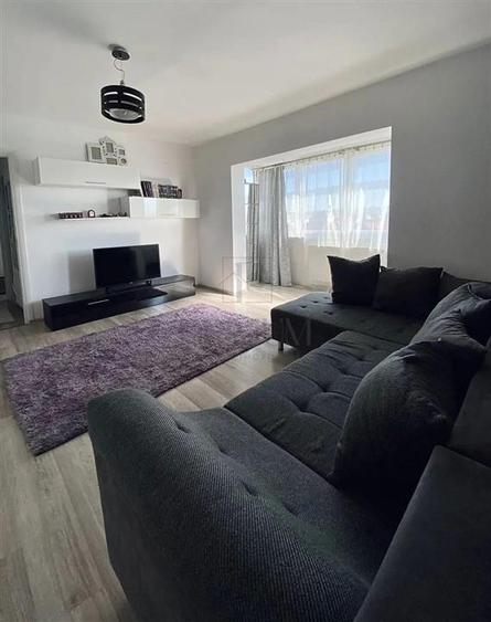 Apartament cu 2 camere semidecomandat, mobilat în Lipovei