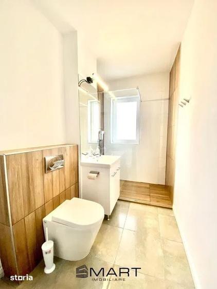 Apartament cu 3 camere decomandat în IAR