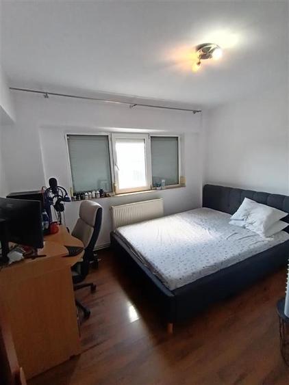 Apartament cu 2 camere decomandat în Obor