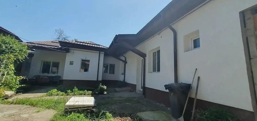 Casă cu Teren 520 Mp în Mihai Bravu