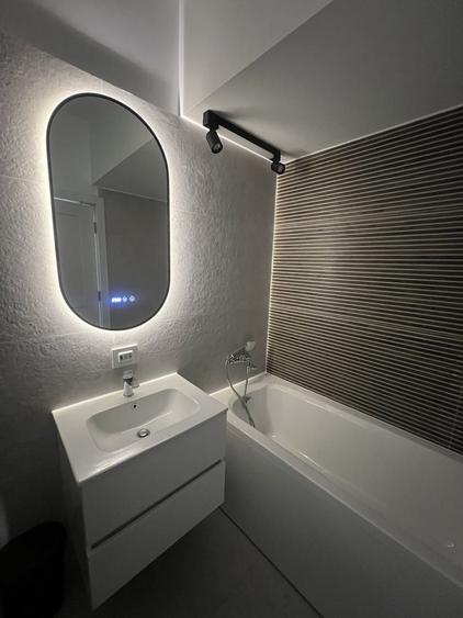 Apartament cu 2 camere decomandat în Lacul Morii
