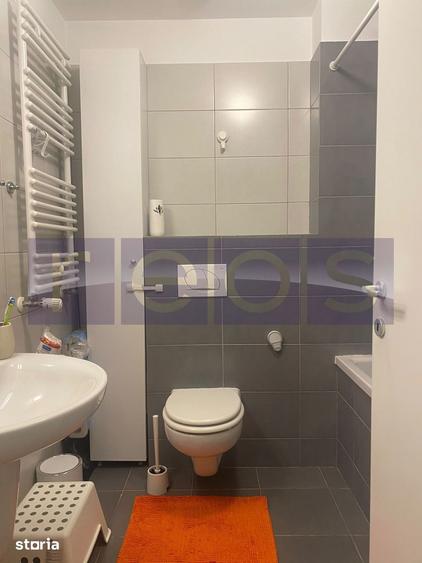 Apartament cu 3 camere în Dămăroaia