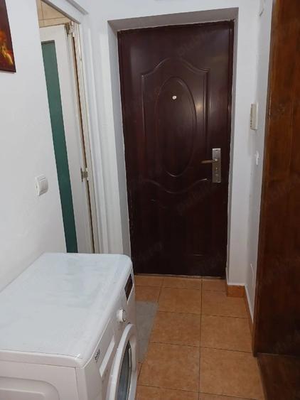 Garsonieră decomandată în Exterior Vest
