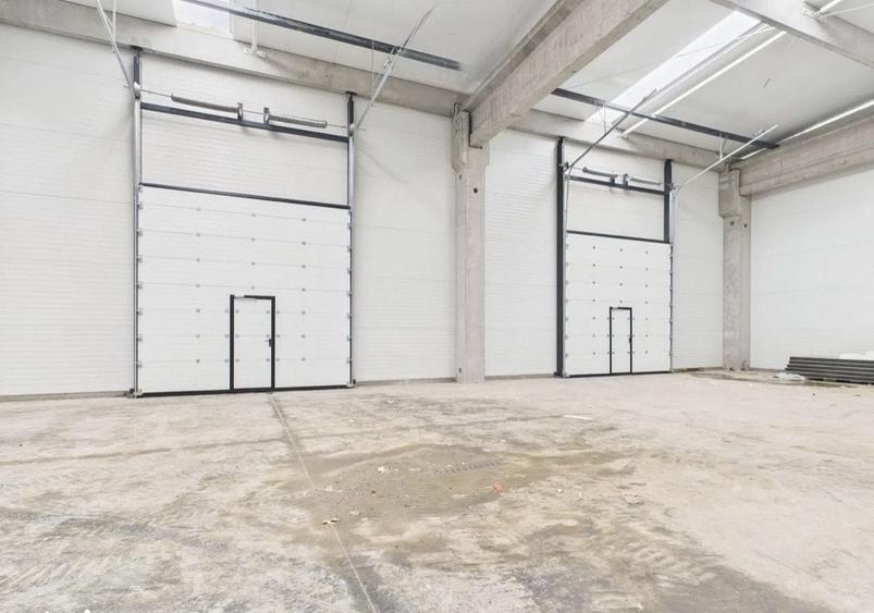 Spațiu industrial, de 200 mp, în Săcălaz