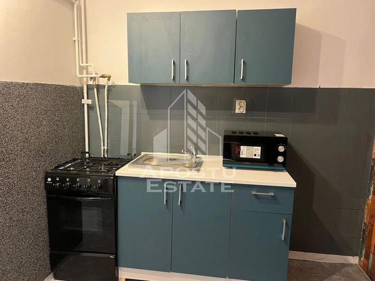 Apartament cu 2 camere semidecomandat în Lunei