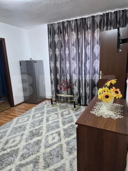 Apartament cu 2 camere semidecomandat, mobilat în Est