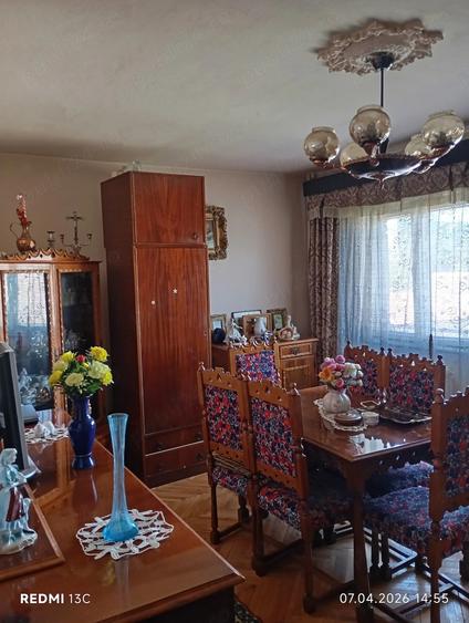 Apartament cu 3 camere decomandat, mobilat în UTA