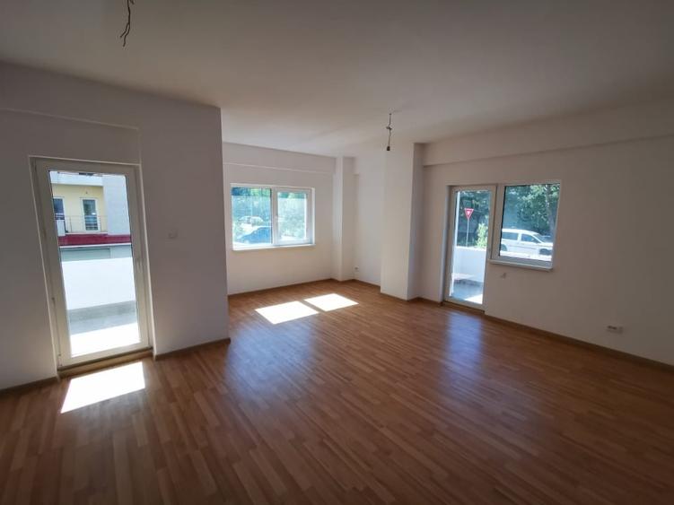 Apartament cu 2 camere decomandat, mobilat în 13 Septembrie