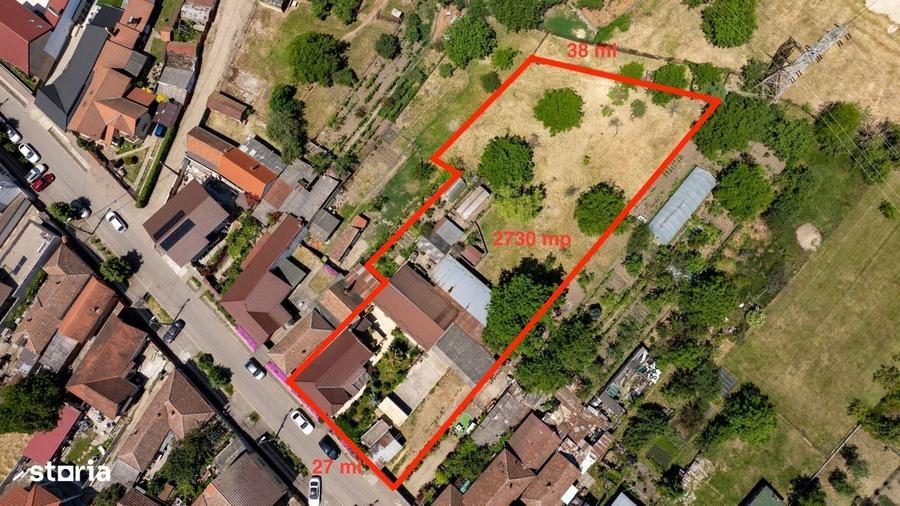 Casă cu 4 camere în Sânmartin