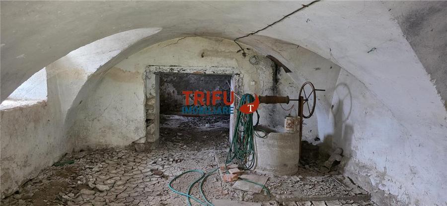 Casă individuală cu 4 camere cu Canalizare în Cricău