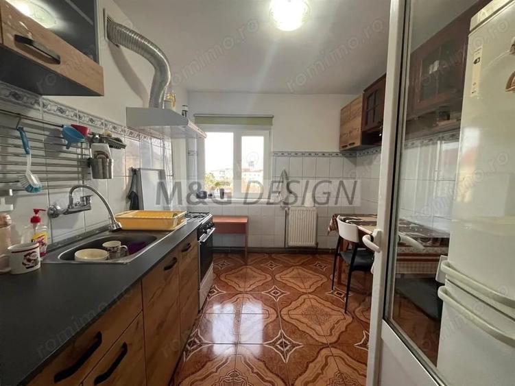 Apartament cu 2 camere decomandat în Bucovina