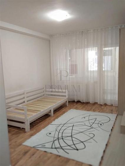 Garsonieră decomandată, mobilată în Lipovei