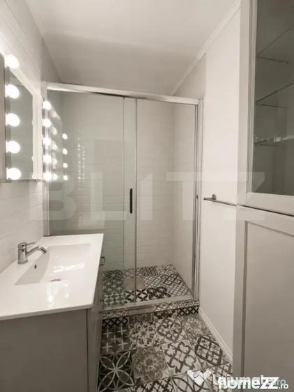 Apartament cu 3 camere decomandat în Bucovina