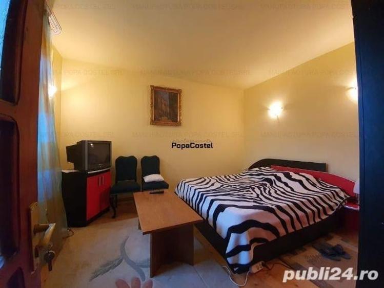 Casă cu 3 camere cu Teren 8000 Mp în Podenii Vechi