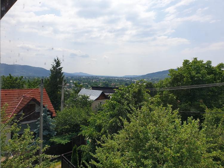 Casă individuală cu 5 camere cu Canalizare în Breaza