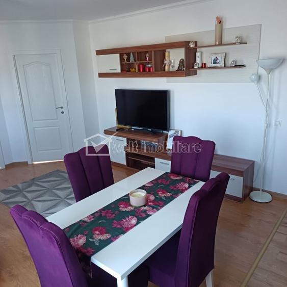 Apartament cu 3 camere semidecomandat în Florești