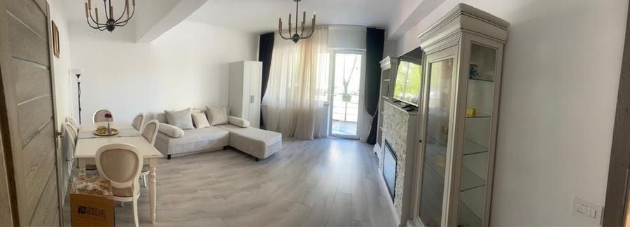 Apartament cu 2 camere decomandat în Palazu Mare