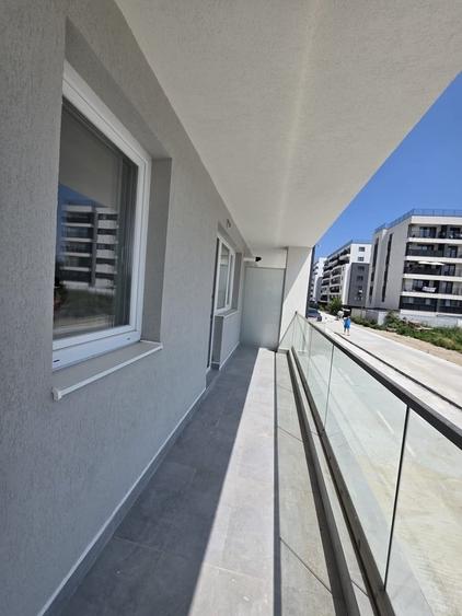 Apartament 2 camere de vanzare Platinum Residence sector 4 - 8