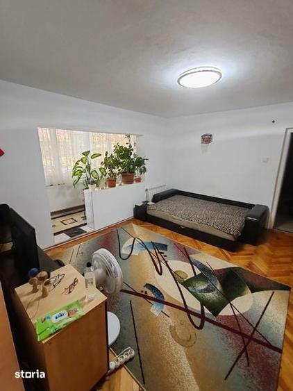 Apartament cu 2 camere în Aradului