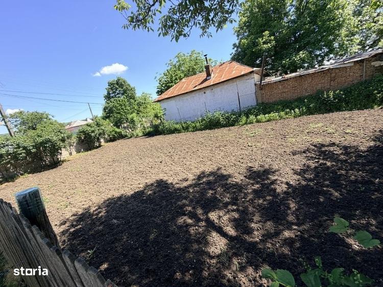 Casă cu 4 camere în Preajba
