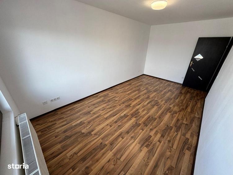Vand apartament 3 camere Buna Ziua - 2