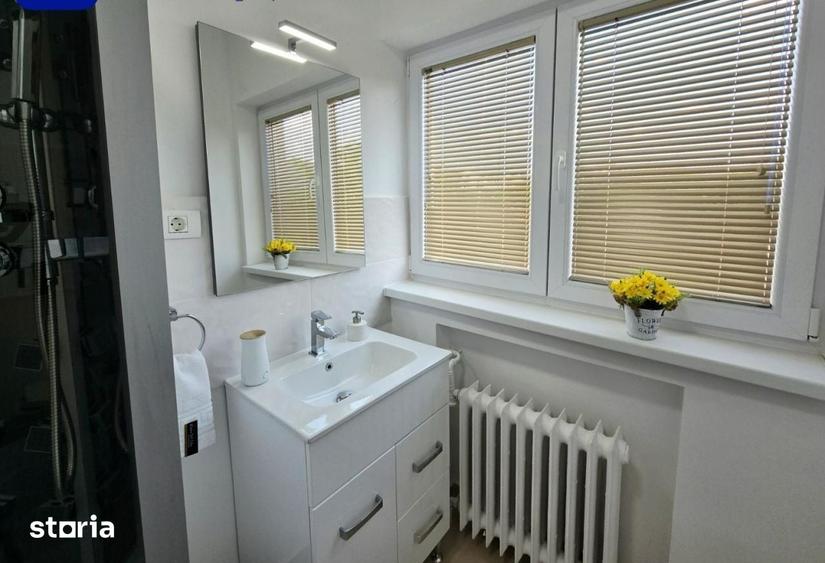 Apartament cu 3 camere în Unirii