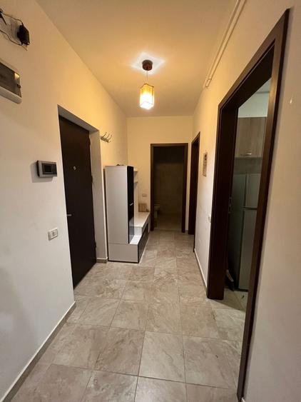 Apartament cu 2 camere semidecomandat în Exterior Vest