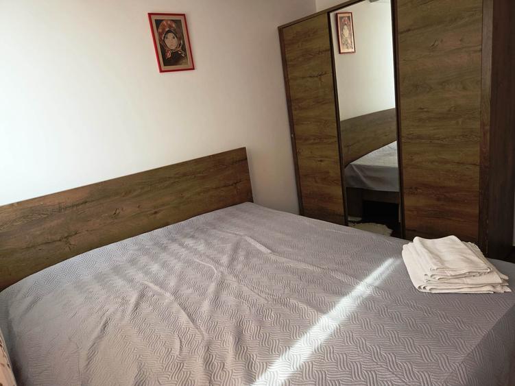 Apartament cu 3 camere circular în Drumul Taberei