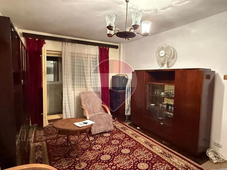 Apartament cu 2 camere semidecomandat, mobilat în Moșilor