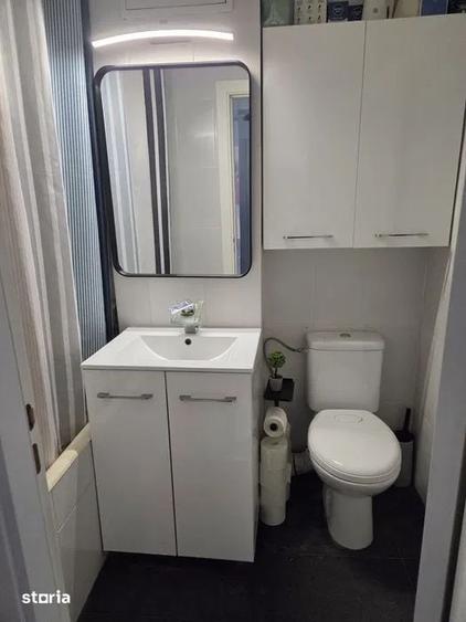 Apartament cu 2 camere decomandat în Calea București