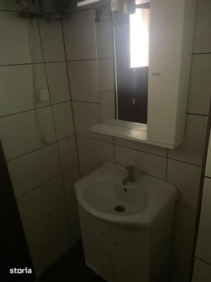 Spațiu comercial, de 41.5 mp, în Plopilor