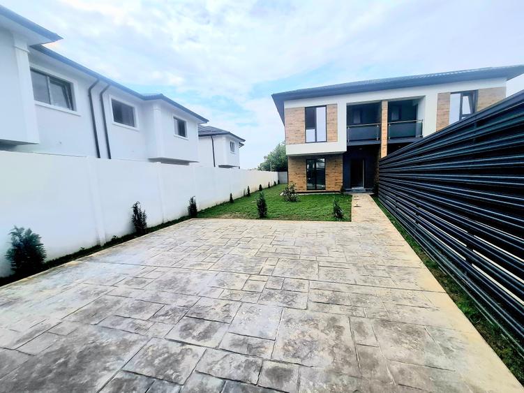Duplex cu 4 camere cu Canalizare în Bragadiru
