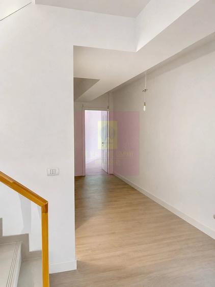 Apartament cu 4 camere decomandat în Armeneasca