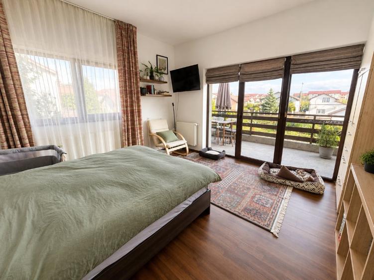 Apartament cu 3 camere decomandat în Sânpetru