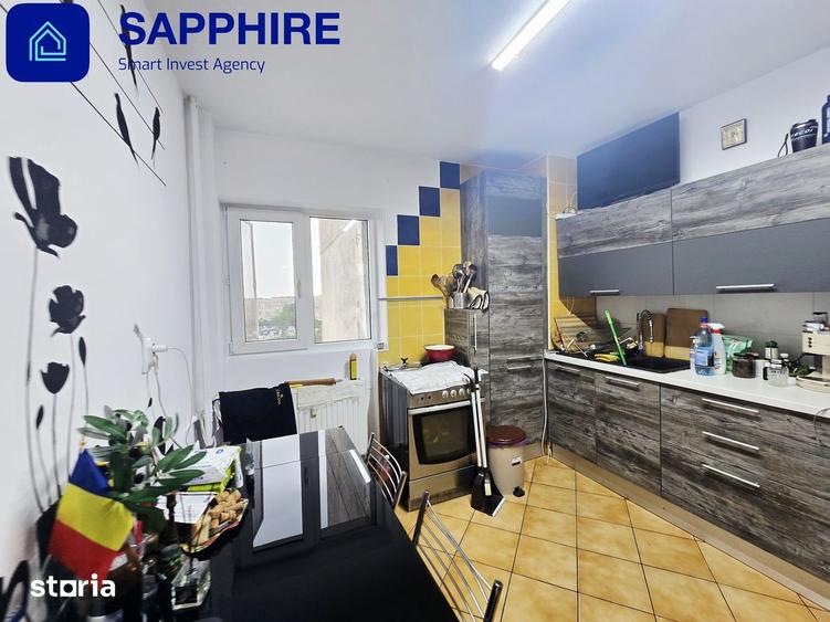 Apartament cu 4 camere semidecomandat în Crângași