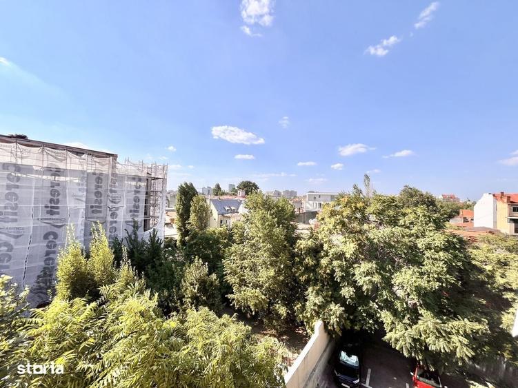 Apartament cu 3 camere în Basarab
