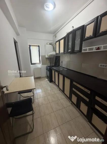 Apartament cu 3 camere decomandat în Sisești