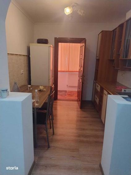 Vand apartament 2 camere Zona Industriala - 3