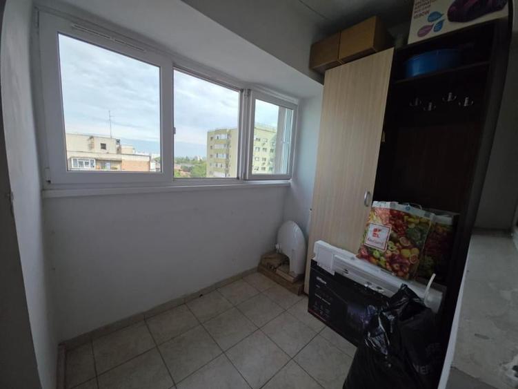 Apartament cu 3 camere în Militari