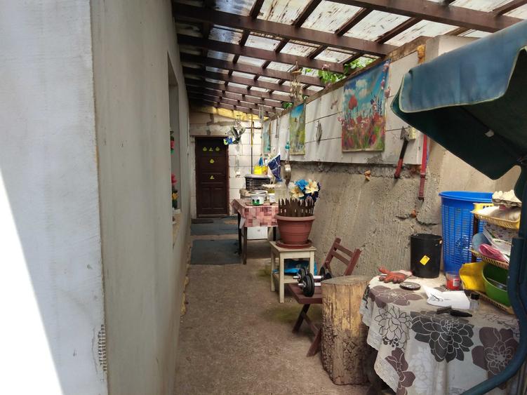 Casă cu 3 camere în Sânpaul