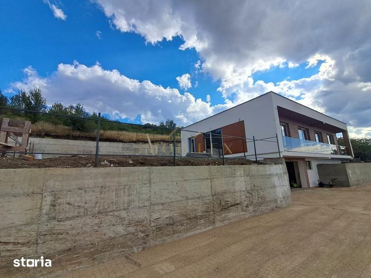 Casa individuala in Dezmir ,485 mp teren - 2