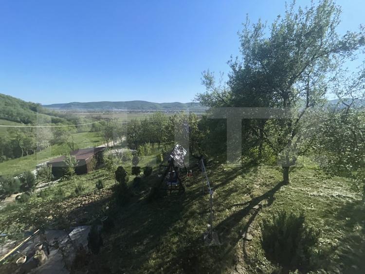 Casă individuală cu 3 camere cu Canalizare în Nord-Vest