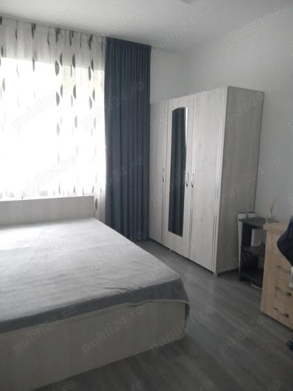 Garsonieră decomandată în Iris