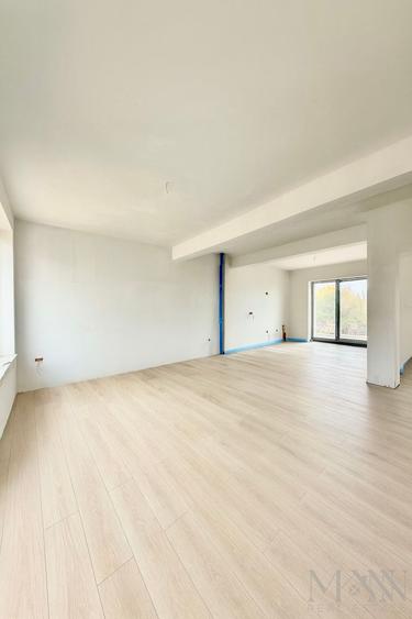 Duplex cu 4 camere cu Canalizare în Dealuri Oradea