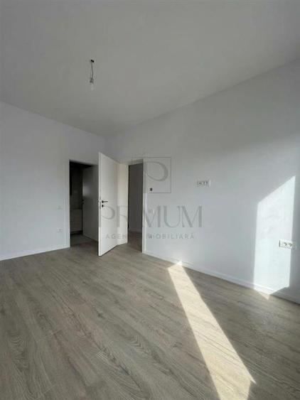 Duplex cu 3 camere cu Teren 300 Mp în Moșnița Nouă