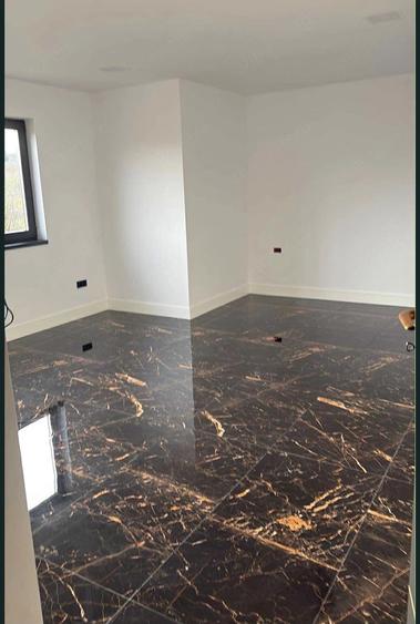 Casă cu Teren 1400 Mp în Duleu