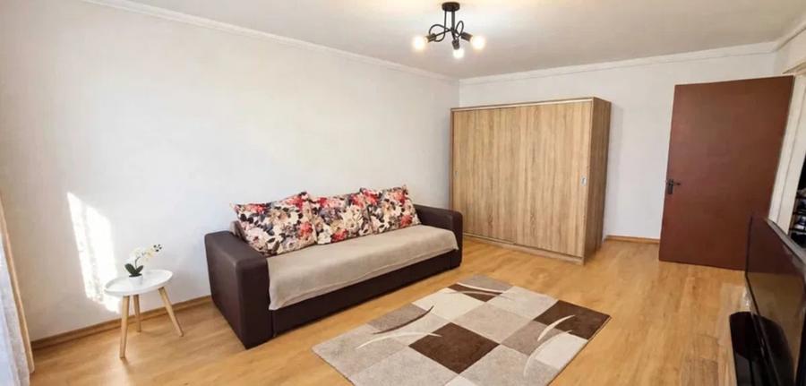 Berceni, str. Huedin, renovat, ac, tv - 5