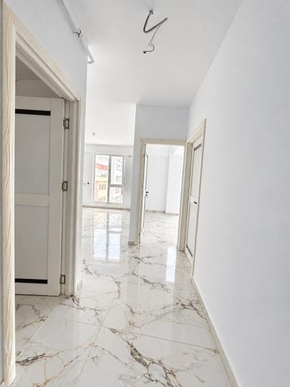 Apartament cu 3 camere decomandat în Calea Severinului
